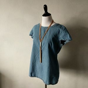 Denim chambray back zip tee.